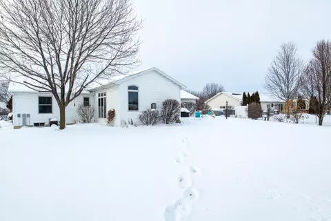 Exterior - n196 Hopfensperger Road, Appleton, WI 54915 photo 7 of 8