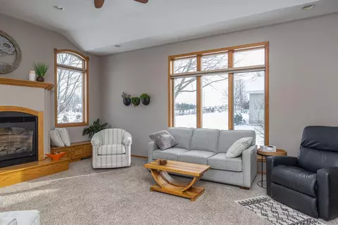 Living - n196 Hopfensperger Road, Appleton, WI 54915 photo 5 of 6