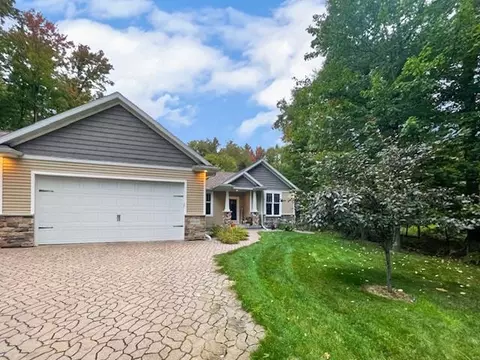 w3328 Eklund Street, Peshtigo, WI 54157