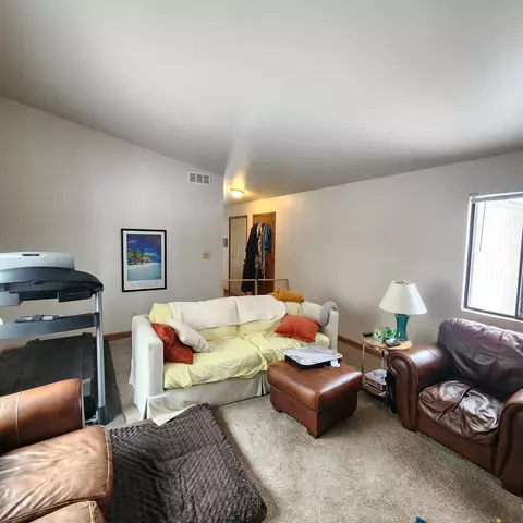 907 E Roeland Ave, Appleton, WI 54915 photo 7