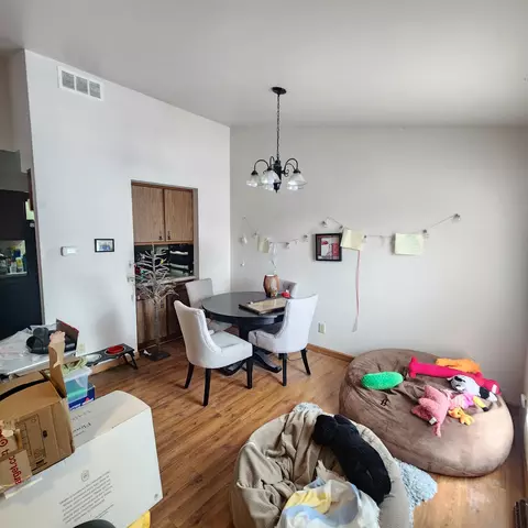 907 E Roeland Ave, Appleton, WI 54915 photo 4