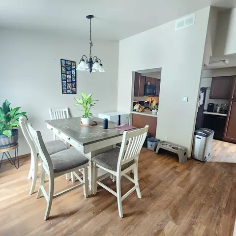 907 E Roeland Ave, Appleton, WI 54915 photo 25
