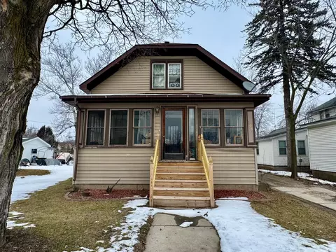 509 E Green Bay St, Shawano, WI 54166