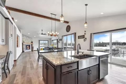 Kitchen - w4070 Wege Road, Appleton, WI 54913 photo 3 of 8