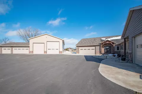 Exterior - w4070 Wege Road, Appleton, WI 54913 photo 14 of 16