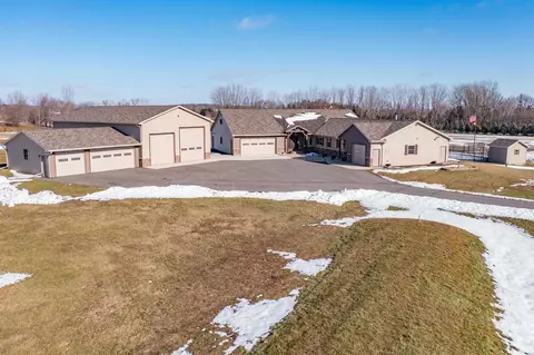 w4070 Wege Road, Appleton, WI 54913
