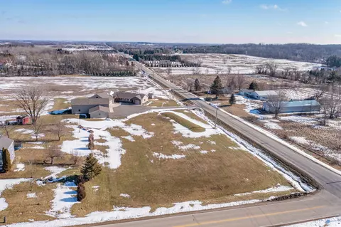 View/Area - w4070 Wege Road, Appleton, WI 54913 photo 5 of 6