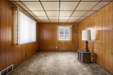 1036 W Bell Ave, Appleton, WI 54914 photo 4