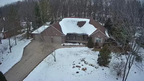 3320 Pioneer Dr, Green Bay, WI 54313