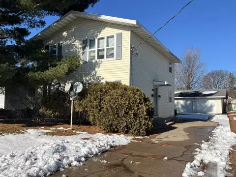 1818 Monroe St, Stevens Point, WI 54481