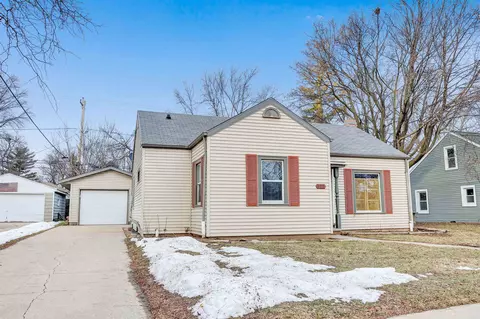 622 E Glendale Ave, Appleton, WI 54911