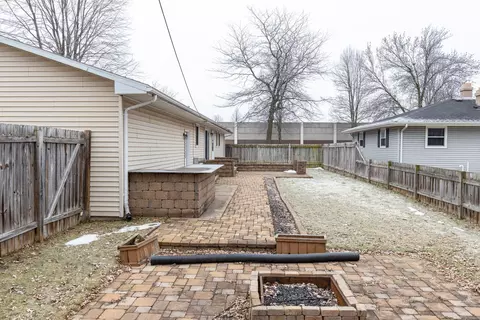 Exterior - 3027 Cypress St, Appleton, WI 54915 photo 7 of 7