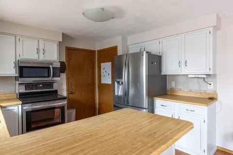 Kitchen - 3027 Cypress St, Appleton, WI 54915 photo 3 of 3