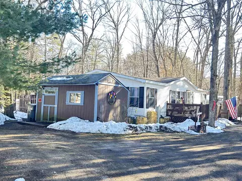 3628 W 11th Ct, Wisconsin Dells, WI 53965