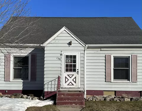 136 S 2nd St, Bonduel, WI 54107