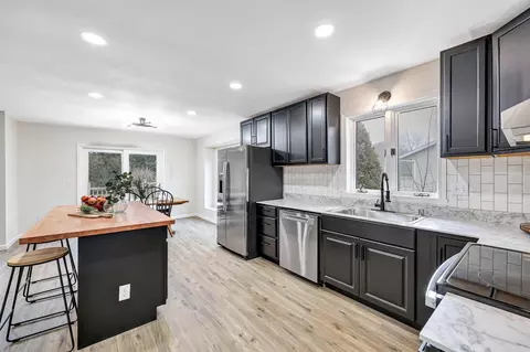 Kitchen - n9576 Jade Court, Appleton, WI 54915 photo 3 of 4