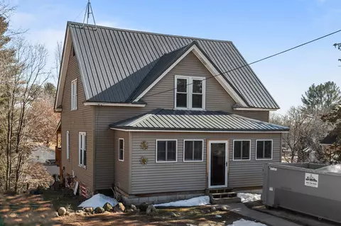 214 N State St, Neshkoro, WI 54960