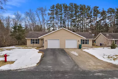 227 E Center St, Wautoma, WI 54982