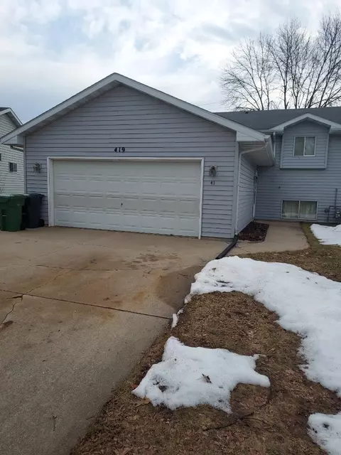 419 Arthur Ct, Kimberly, WI 54136