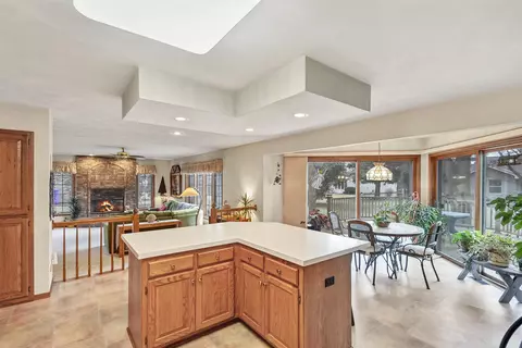 Kitchen - 901 E Foxmoor Ln, Appleton, WI 54911 photo 5 of 5