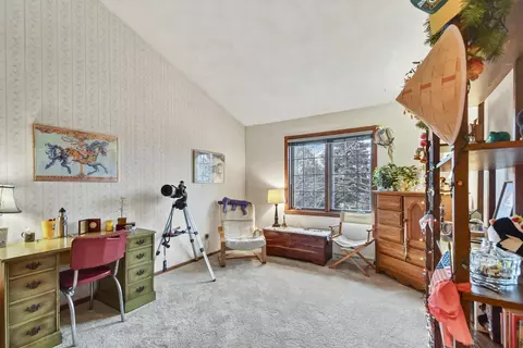 Bedroom - 901 E Foxmoor Ln, Appleton, WI 54911 photo 5 of 5