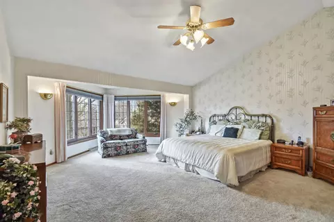 Bedroom - 901 E Foxmoor Ln, Appleton, WI 54911 photo 1 of 5