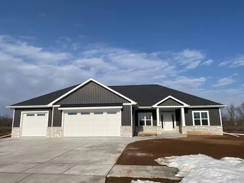 1163 Applewood Dr, De Pere, WI 54115