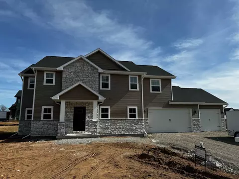 2215 Softwind Rd, Neenah, WI 54956