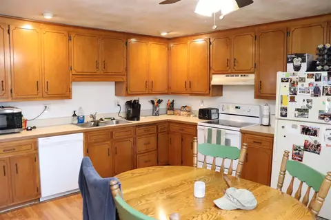 2116 N Whitney Dr, Appleton, WI 54914 photo 16