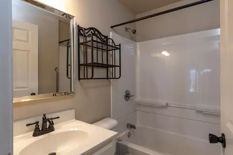 1500 N Summit St, Appleton, WI 54914 photo 10