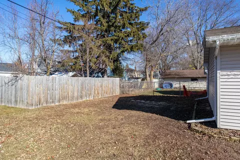 1500 N Summit St, Appleton, WI 54914 photo 20