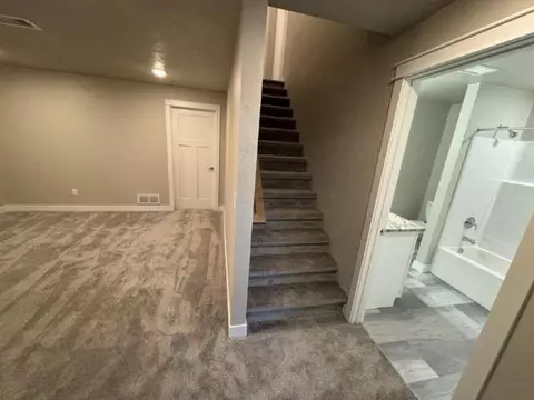 Entry Way - 4802 N Marlo Way #19, Appleton, WI 54913 photo 1 of 1