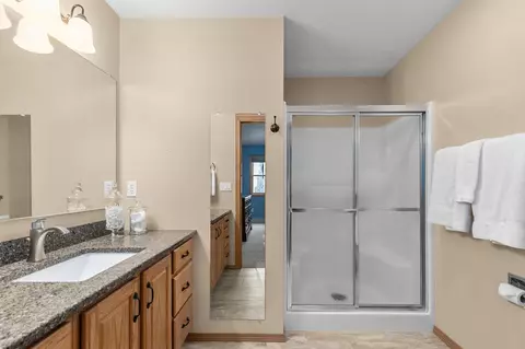 Bath - n9129 Mountainash Lane, Appleton, WI 54915 photo 1 of 3