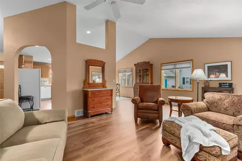 Bedroom - n9129 Mountainash Lane, Appleton, WI 54915 photo 1 of 6