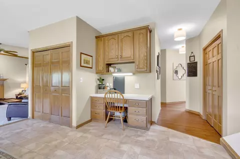 Kitchen - 400 E Wayfarer Ln, Appleton, WI 54913 photo 8 of 8