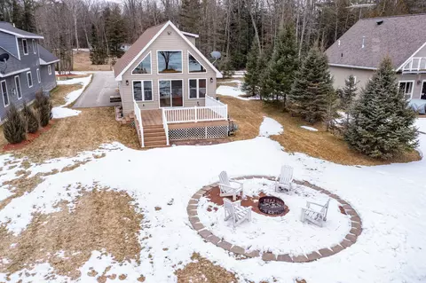 n7866 Deer Trail Lane, Crivitz, WI 54114
