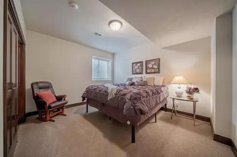 Bedroom - 219 E Bluewater Way, Appleton, WI 54913 photo 7 of 8