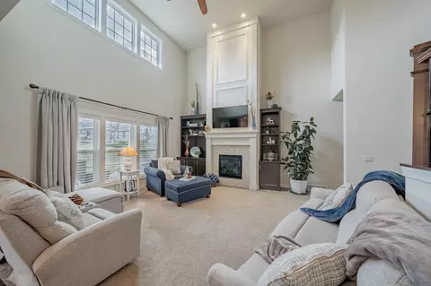 Living - 219 E Bluewater Way, Appleton, WI 54913 photo 3 of 7