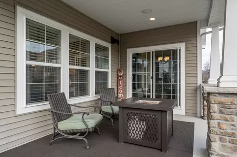Exterior - 219 E Bluewater Way, Appleton, WI 54913 photo 9 of 12