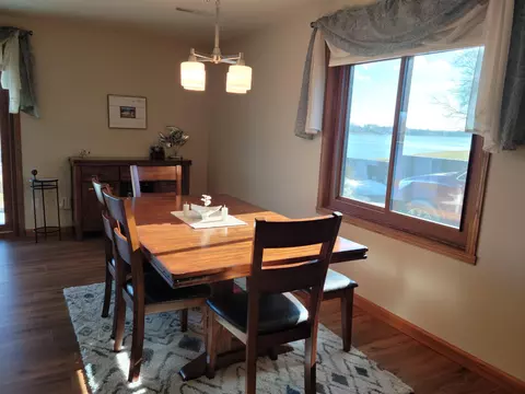 Dining - 2486 Stroebe Island Dr, Appleton, WI 54914 photo 1 of 2