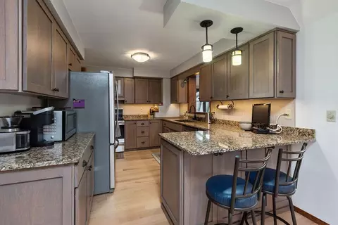 Kitchen - 21 Sunray Ct, Appleton, WI 54915 photo 3 of 3