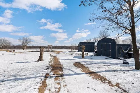 w2103 Chicago Road, Berlin, WI 54923