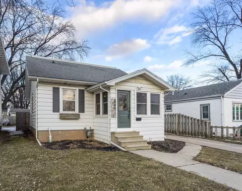 840 9th St, Green Bay, WI 54304