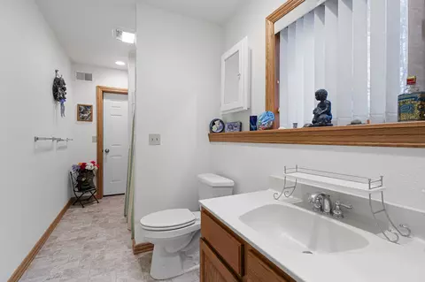 Bath - n7904 Memory Lane, Gresham, WI 54128 photo 1 of 2