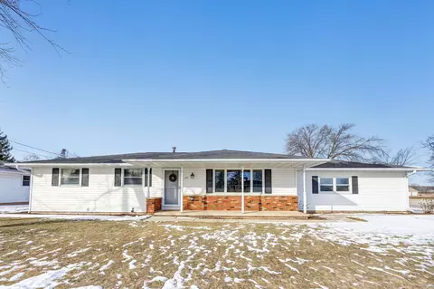 375 N Wall St, Denmark, WI 54208