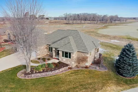 630 Linksview Ct, Wrightstown, WI 54180 photo 5