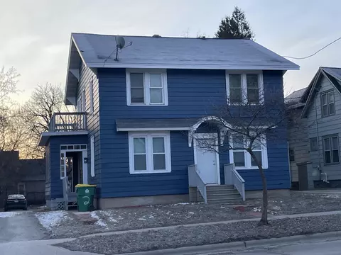 309 S Webster Ave, Green Bay, WI 54302