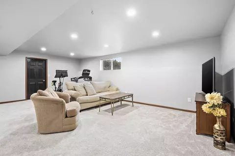 Living - 813 Hilbert Rd, Sobieski, WI 54171 photo 6 of 9