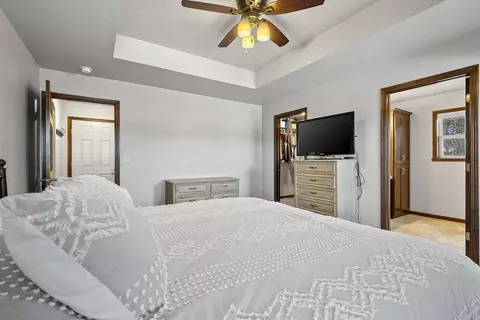 Bedroom - 813 Hilbert Rd, Sobieski, WI 54171 photo 7 of 10