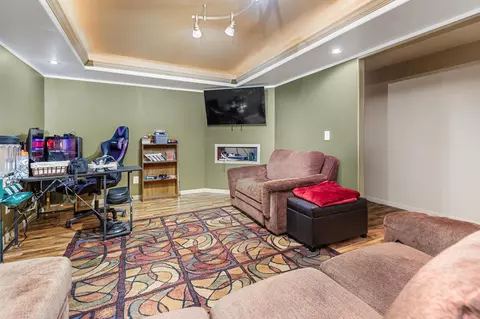 Living - 3724 S Hampton Ct, Appleton, WI 54915 photo 6 of 6